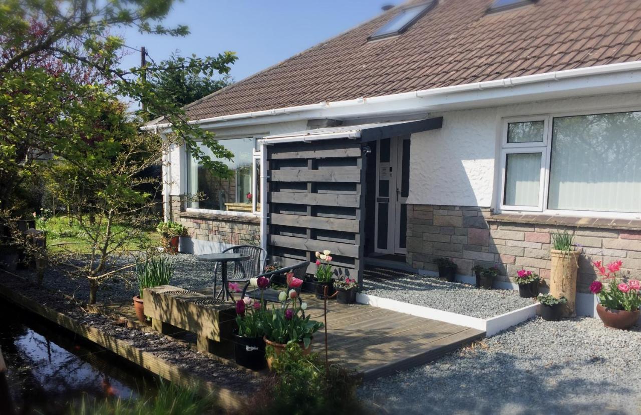 Herons Pool Bed & Breakfast Coverack Exterior photo
